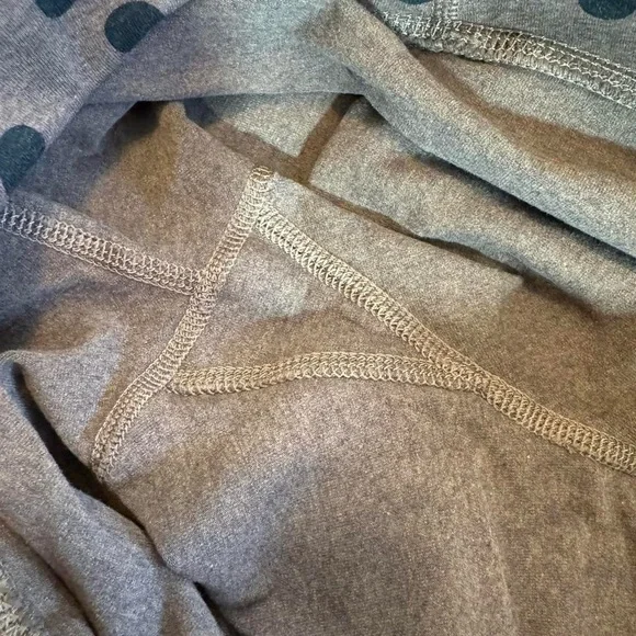 PACT  On The Go-To Organic Cotton High Rise Leggings in Espresso Polka Dot - Picture 6 of 8